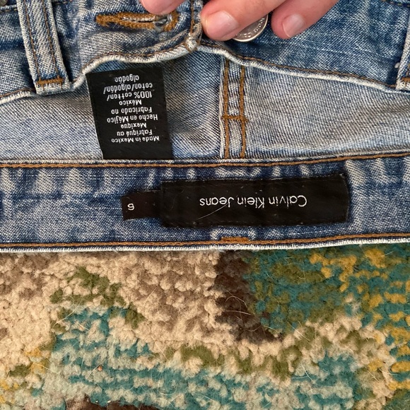 Calvin Klein jeans. Great condition- raw hem! - Picture 6 of 6